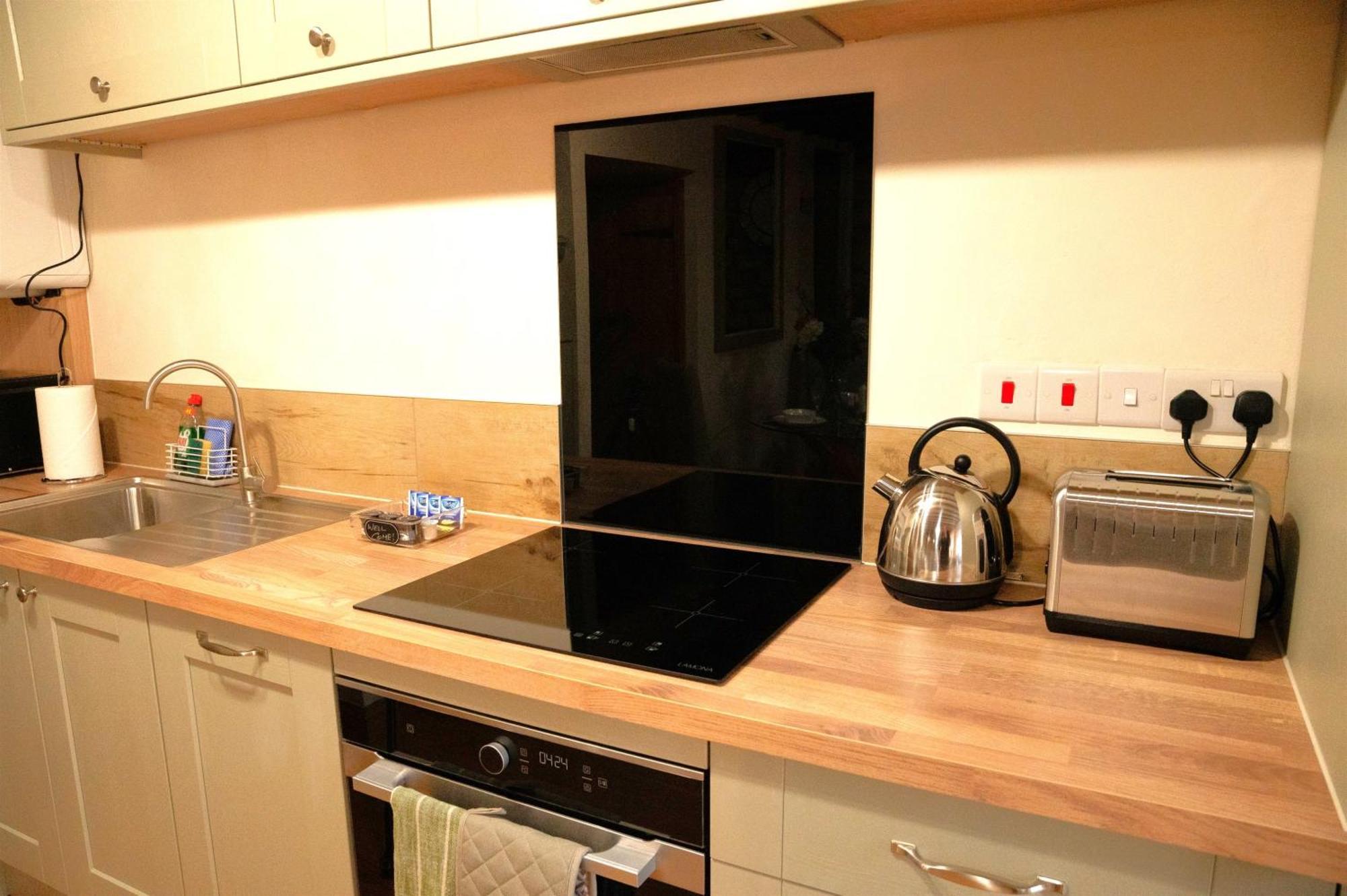 2 Bedroom Charming & Luxury Malt Cottage, Garden, Netflix, Free Parking Bourton-on-the-Water Extérieur photo